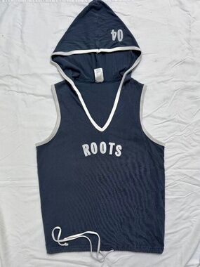 VINTAGE y2k Roots Athletics sporty sleeveless hooded v-neck tank top